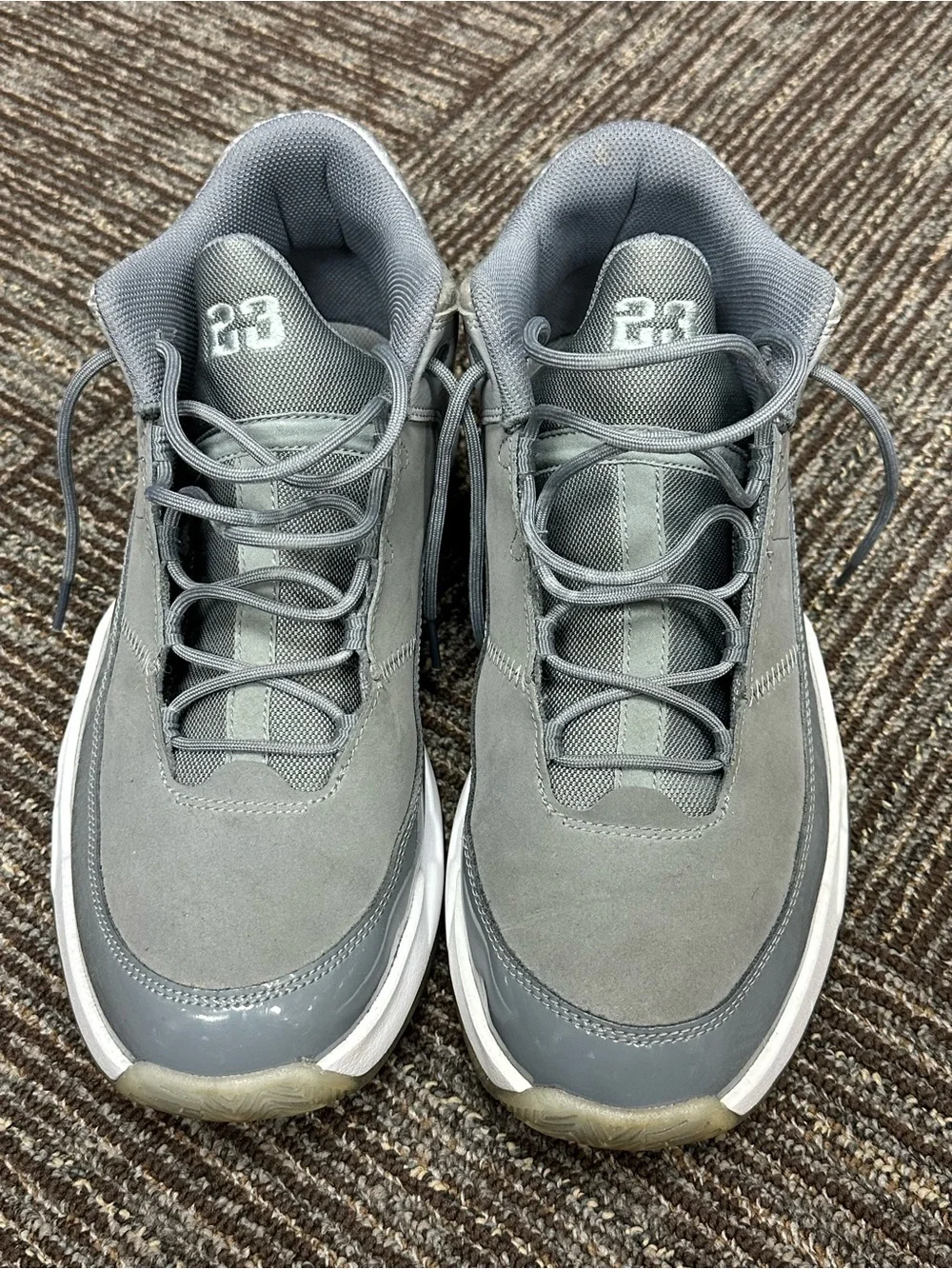 Jordan Men’s Grey Low-Top Basketball Sneakers